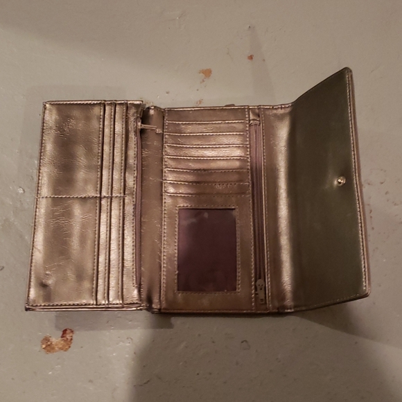 Kenneth Cole wallet - Picture 2 of 2